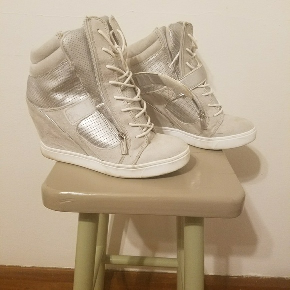 jessica simpson tennis shoes